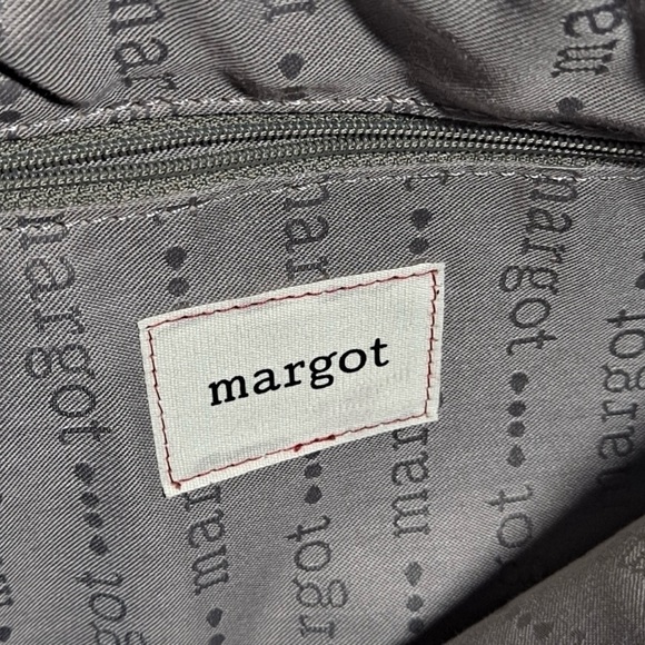 Margot New York 2 Tone Shoulder Bag, 100% Leather - Picture 11 of 11